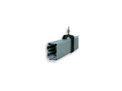 When operating, the busbar system distributes the required electricity power to various parts of the crane, including motors, hoists, and winches, so that they can function safely and efficiently.